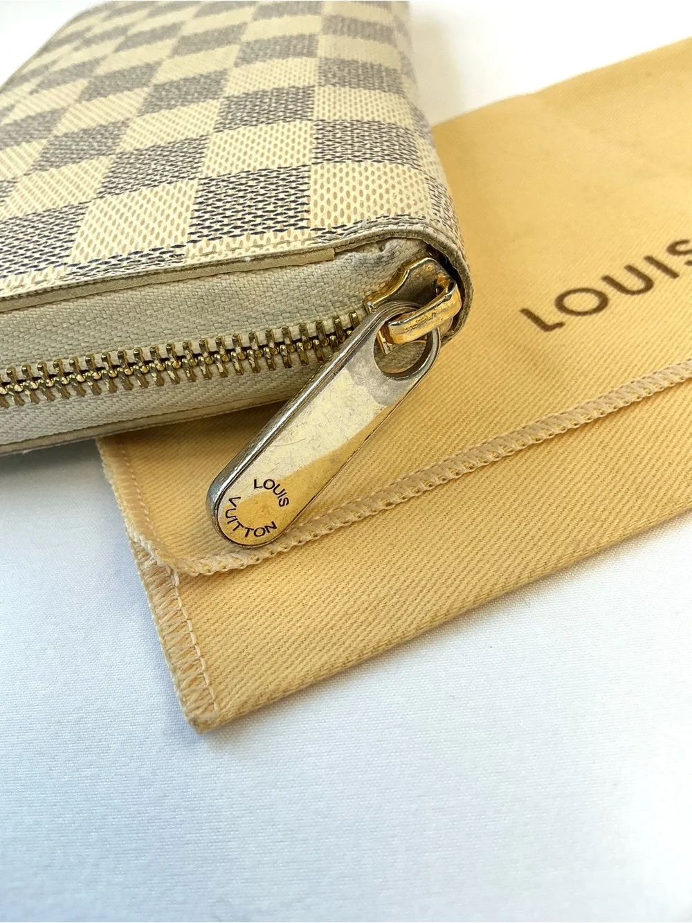 Louis Vuitton | Damier Azur Zippy Canvas Wallet